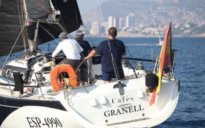 Victoria de «Cafes Granell», de Agustín Granell en la XXI edición de la Regata de la Amistad.