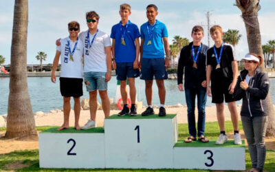 El Equipo de Regatas del Club de la clase 420 participa en el Campeonato Autonómico.